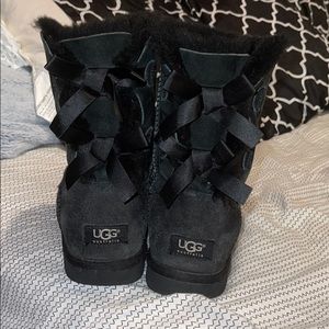 Bailey Bow Black Ugg’s